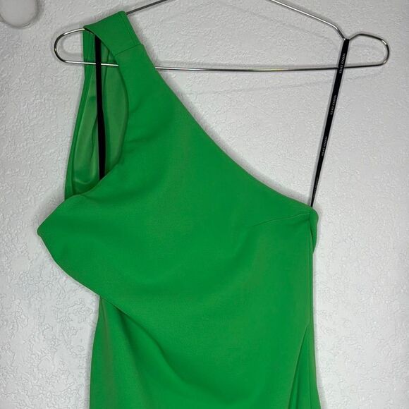 New Solace London SAREN ONE SHOULDER CREPE MAXI DRESS US Size 8 - Picture 4 of 16